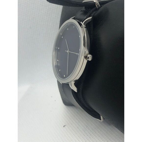 Skagen SKW2582 Women's Black Leather Analog Blue Dial Quartz Genuine Watch OL37 - Picture 2 of 9